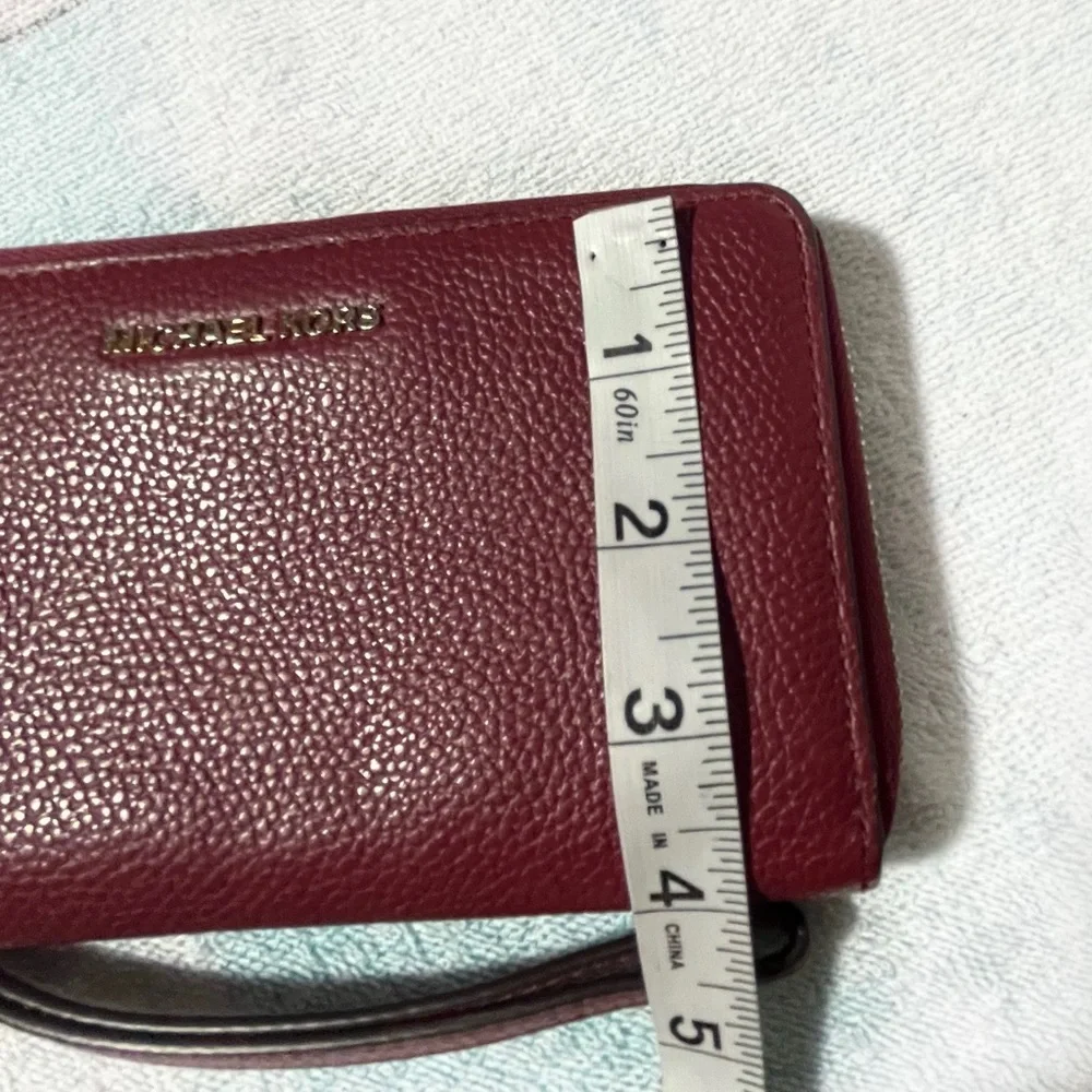 -‎ Michael Kors Red Women’s wallet OS